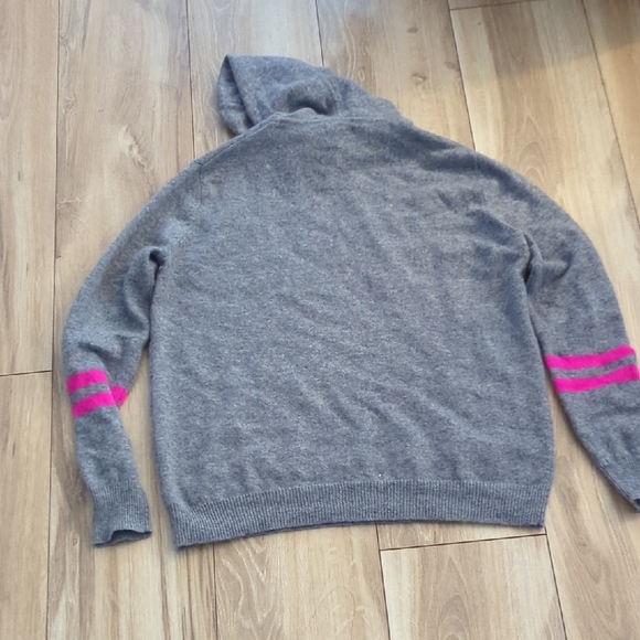 Aqua Gray Sweater with Pink Stripes 100% cashmere hoodie Medium - Picture 4 of 4